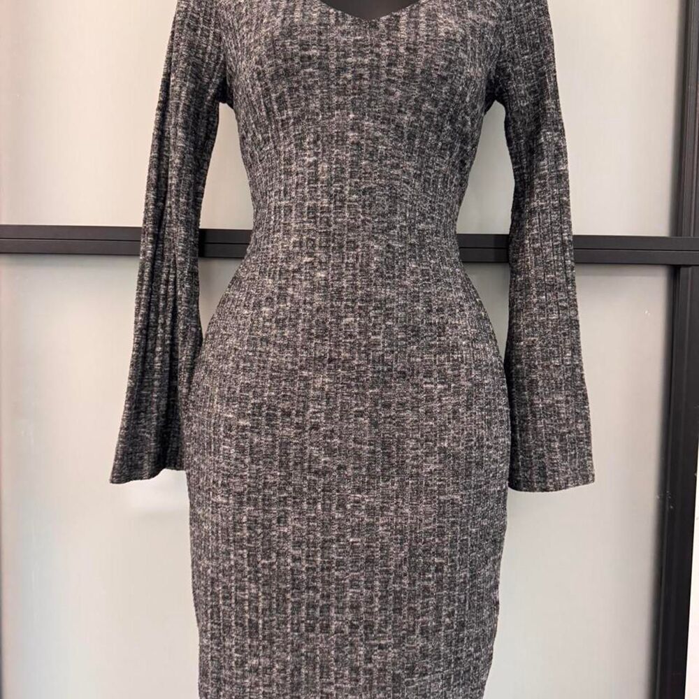 Lulu Grey & Black Textured Sweater Dress – Size S